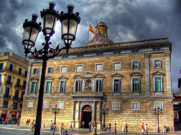 Дворец правительства в Барселона